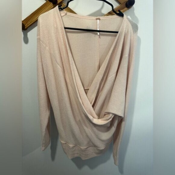 EUC- Free People Women's Cozy With You Faux Wrap Sweater Ribbed Bush Pink Medium - Picture 4 of 9